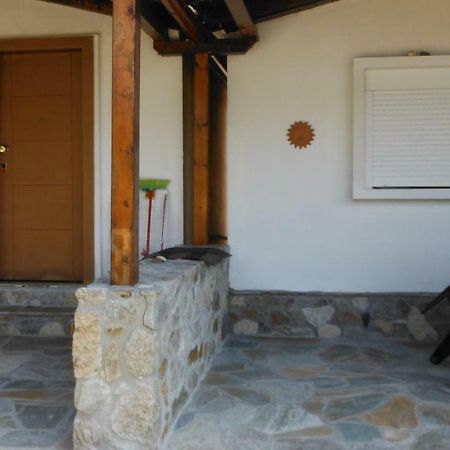 סארטי Rooms & Studios Christina מראה חיצוני תמונה
